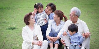Biết cách nói năng gia đình sẽ ngày càng thuận hòa, hạnh phúc