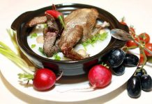 trần vòm thạch cao cổ điển