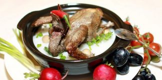 trần vòm thạch cao cổ điển